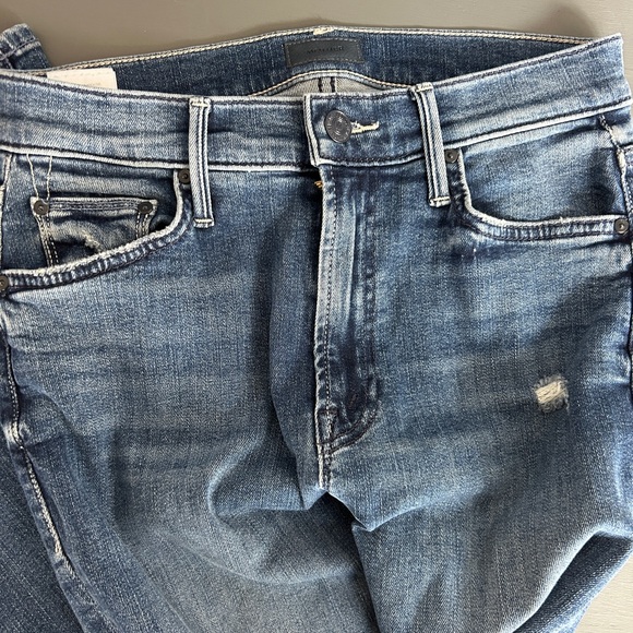 MOTHER The Insider Weekend Warrior Jeans - Picture 6 of 7